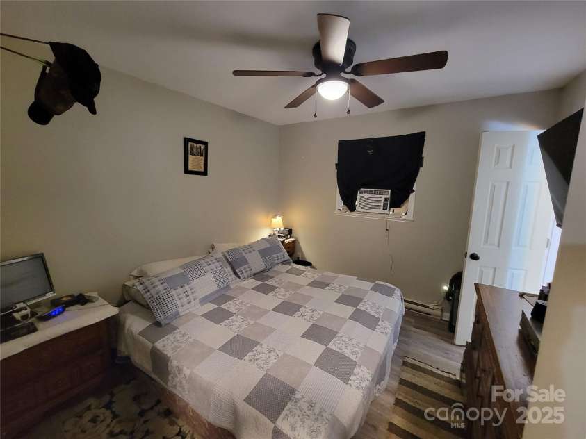 67 First Street, Waynesville, NC 28786.  MLS# CAR4251970, YatesRealty ID 11965. 