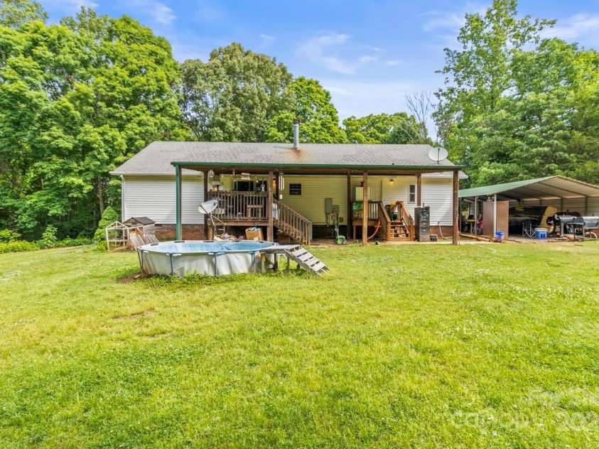 4155 Slanting Bridge Road, Sherrills Ford, NC 28673.  MLS# CAR4255911, YatesRealty ID 11967. 