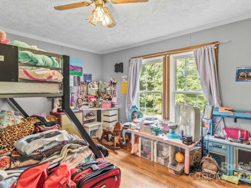 4155 Slanting Bridge Road, Sherrills Ford, NC 28673.  MLS# CAR4255911, YatesRealty ID 11967. 