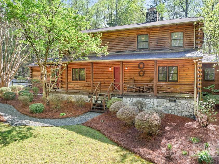 1007 Mistywood Lane, Concord, NC 28027.  MLS# CAR4238423, YatesRealty ID 11968. 