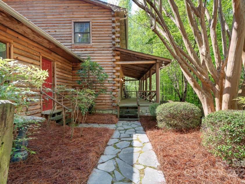 1007 Mistywood Lane, Concord, NC 28027.  MLS# CAR4238423, YatesRealty ID 11968. 