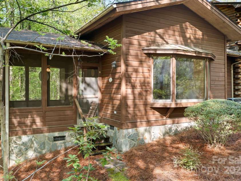 1007 Mistywood Lane, Concord, NC 28027.  MLS# CAR4238423, YatesRealty ID 11968. 