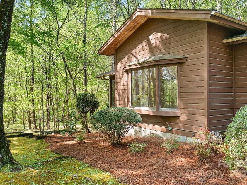 1007 Mistywood Lane, Concord, NC 28027.  MLS# CAR4238423, YatesRealty ID 11968. 