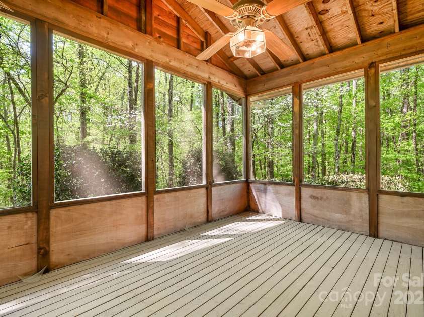 1007 Mistywood Lane, Concord, NC 28027.  MLS# CAR4238423, YatesRealty ID 11968. 