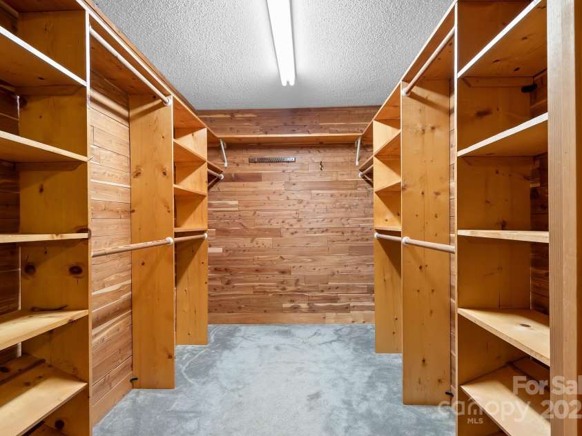 1007 Mistywood Lane, Concord, NC 28027.  MLS# CAR4238423, YatesRealty ID 11968. 