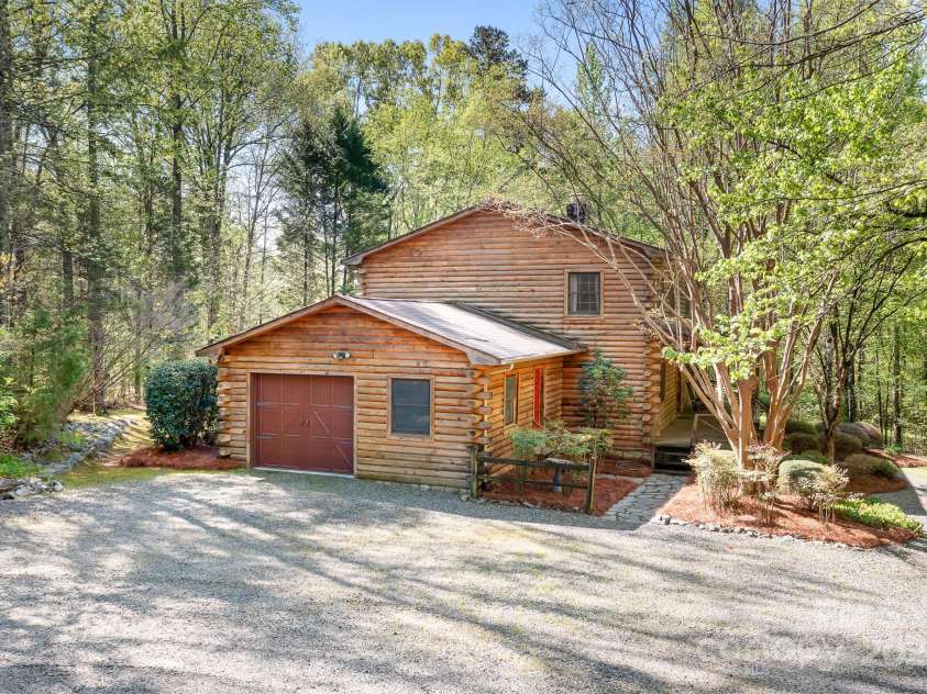1007 Mistywood Lane, Concord, NC 28027.  MLS# CAR4238423, YatesRealty ID 11968. 