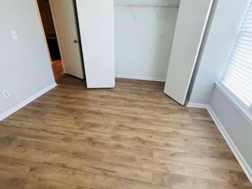 1624 Arlyn Circle, Charlotte, NC 28213.  MLS# CAR4263857, YatesRealty ID 1197. 