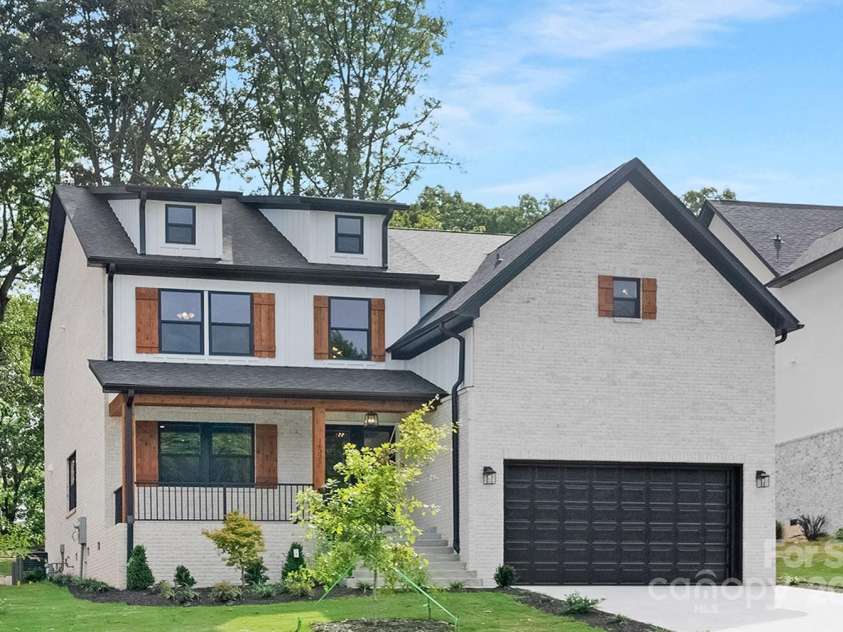 16325 Riverpointe Drive, Charlotte, NC 28278.  MLS# CAR4294871, YatesRealty ID 1197. 