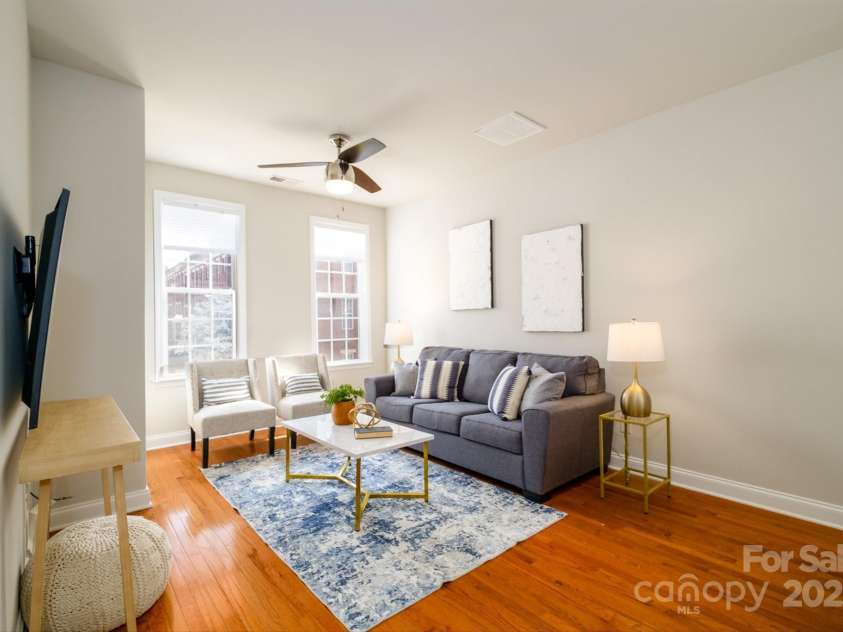 1122 Dean Hall Lane, Matthews, NC 28105.  MLS# CAR4239980, YatesRealty ID 11970. 