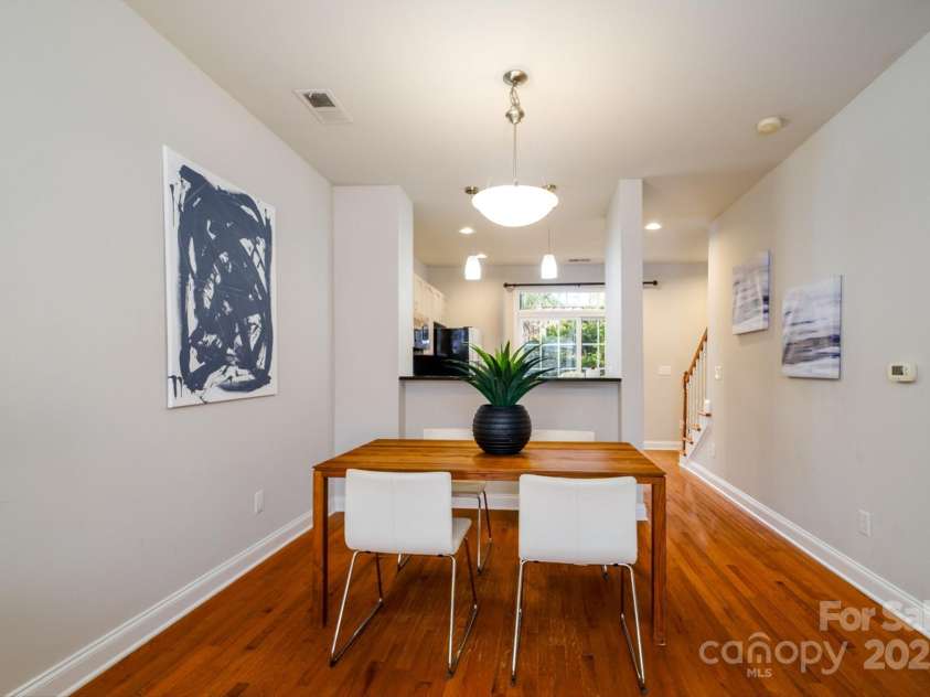 1122 Dean Hall Lane, Matthews, NC 28105.  MLS# CAR4239980, YatesRealty ID 11970. 