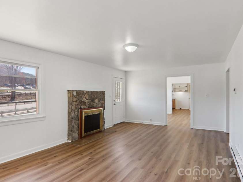 541 Paragon Parkway, Waynesville, NC 28786.  MLS# CAR4355226, YatesRealty ID 11970. 