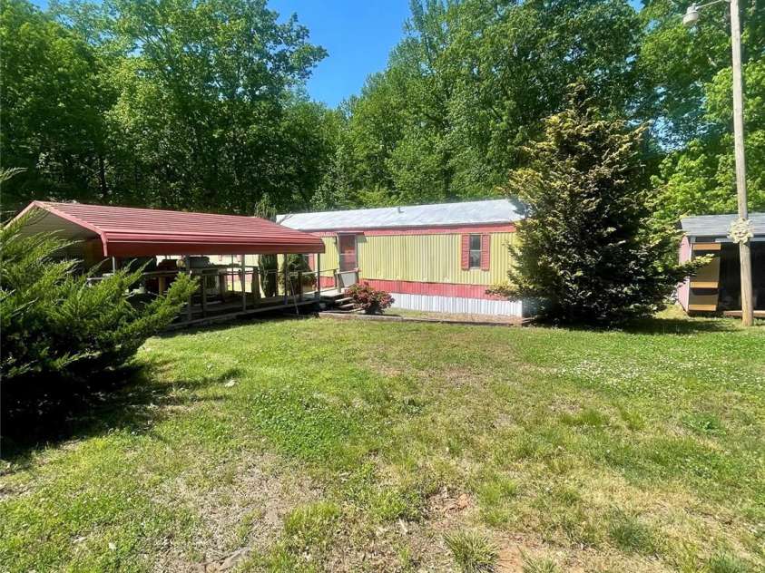 143 Greenville Boulevard, Bessemer City, NC 28016.  MLS# CAR4251975, YatesRealty ID 11971. 