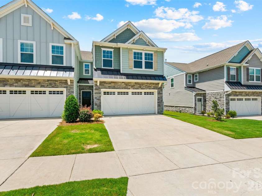 6423 Kinder Lane, Lancaster, SC 29720.  MLS# CAR4402375, YatesRealty ID 11971. 