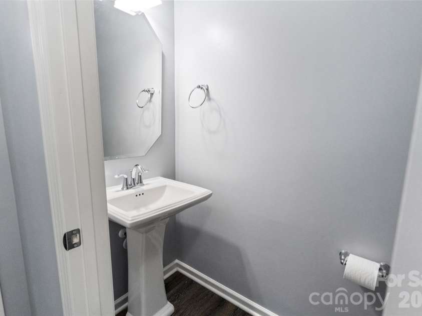 6423 Kinder Lane, Lancaster, SC 29720.  MLS# CAR4402375, YatesRealty ID 11971. 