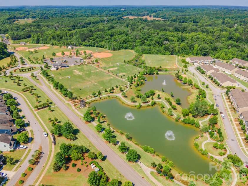 6423 Kinder Lane, Lancaster, SC 29720.  MLS# CAR4402375, YatesRealty ID 11971. 