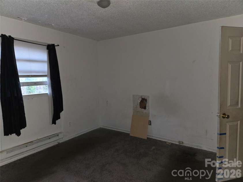 419 Rocky Brook Road, Shelby, NC 28150.  MLS# CAR4343303, YatesRealty ID 11973. 