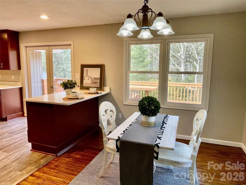 15 Beaverdam Court, Asheville, NC 28804.  MLS# CAR4332700, YatesRealty ID 11975. 