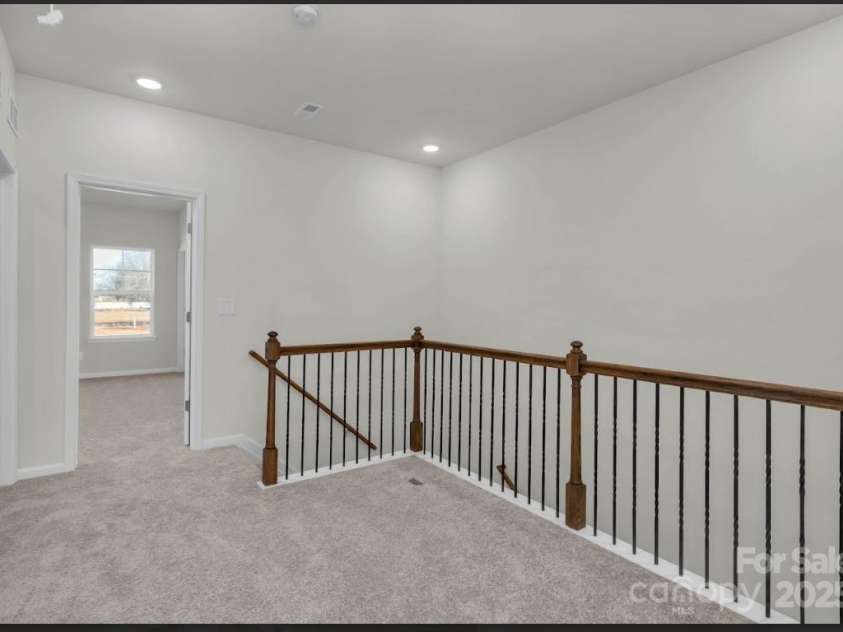 483 Shasta Street, Gastonia, NC 28052.  MLS# CAR4257207, YatesRealty ID 11976. Sierra Ridge Townhomes Loft