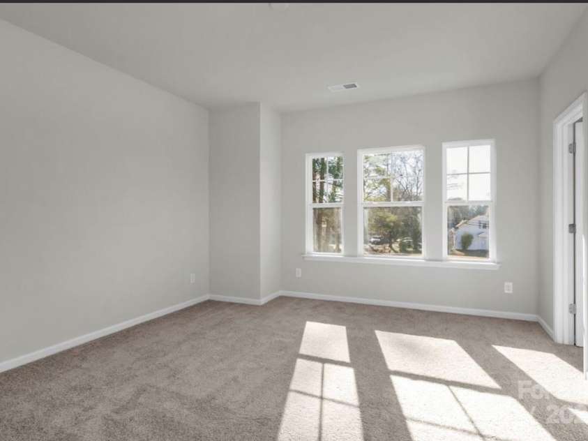 483 Shasta Street, Gastonia, NC 28052.  MLS# CAR4257207, YatesRealty ID 11976. Sierra Ridge Townhomes Primary Bedroom