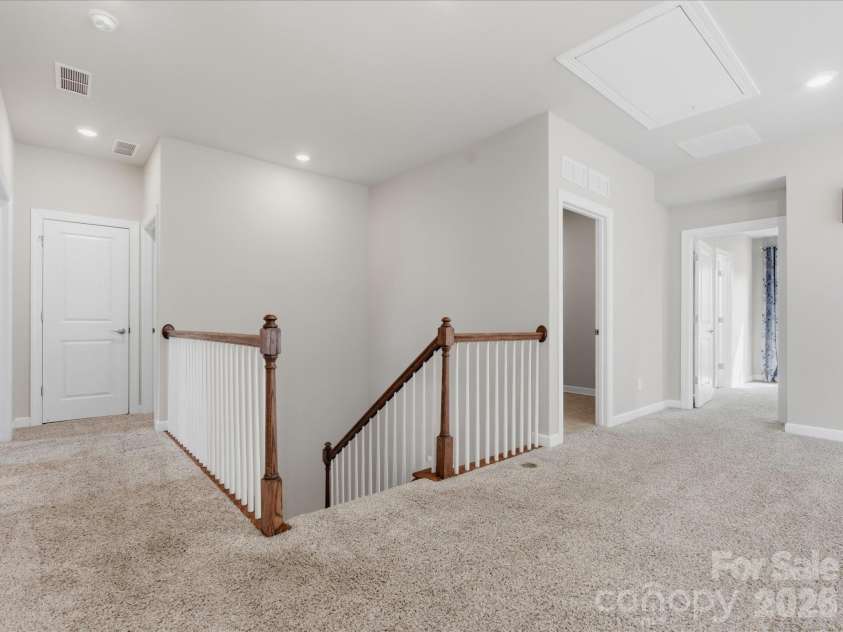 3091 Cedric Court, Fort Mill, SC 29715.  MLS# CAR4367172, YatesRealty ID 11978. 2nd floor loft