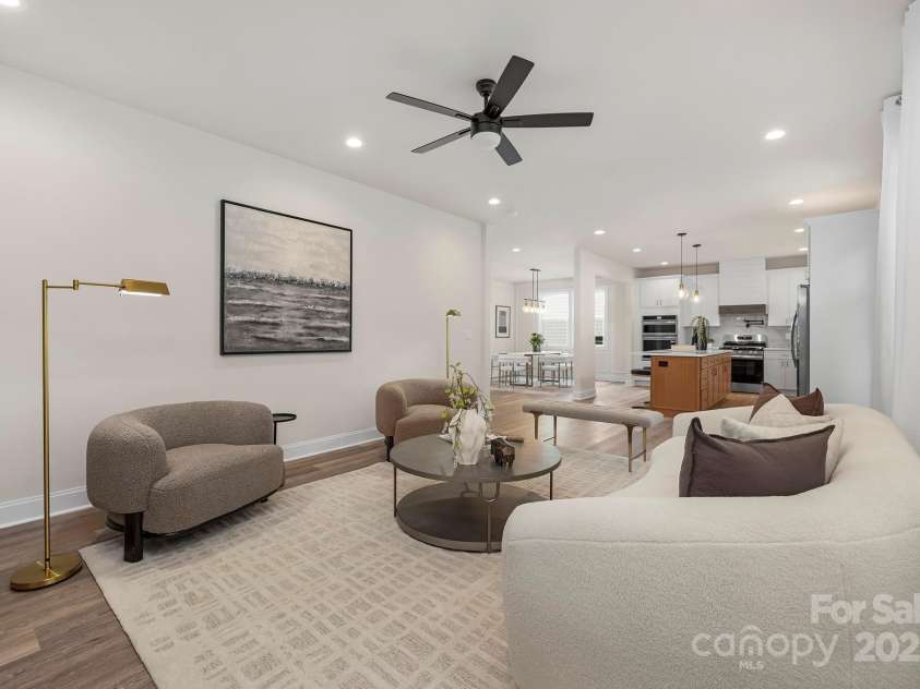 16321 Riverpointe Drive, Charlotte, NC 28278.  MLS# CAR4294866, YatesRealty ID 1198. 