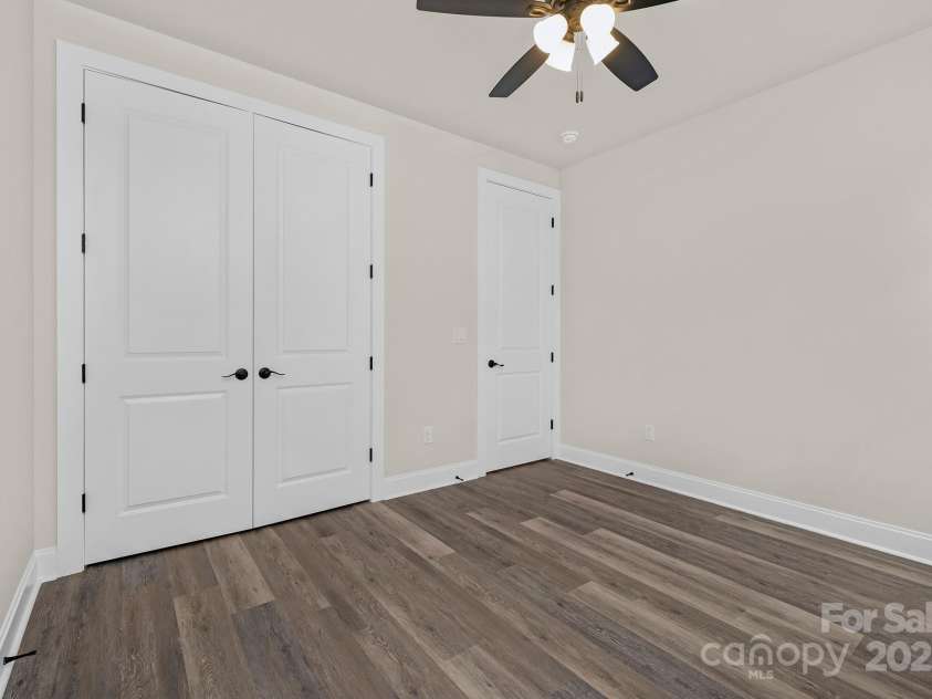 16321 Riverpointe Drive, Charlotte, NC 28278.  MLS# CAR4294866, YatesRealty ID 1198. 