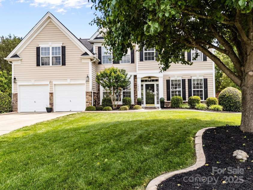 1900 Birchbrook Court, Harrisburg, NC 28075.  MLS# CAR4252283, YatesRealty ID 11980. 