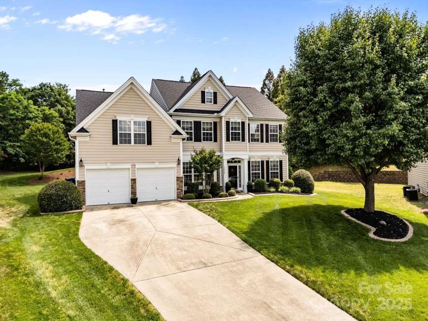 1900 Birchbrook Court, Harrisburg, NC 28075.  MLS# CAR4252283, YatesRealty ID 11980. 