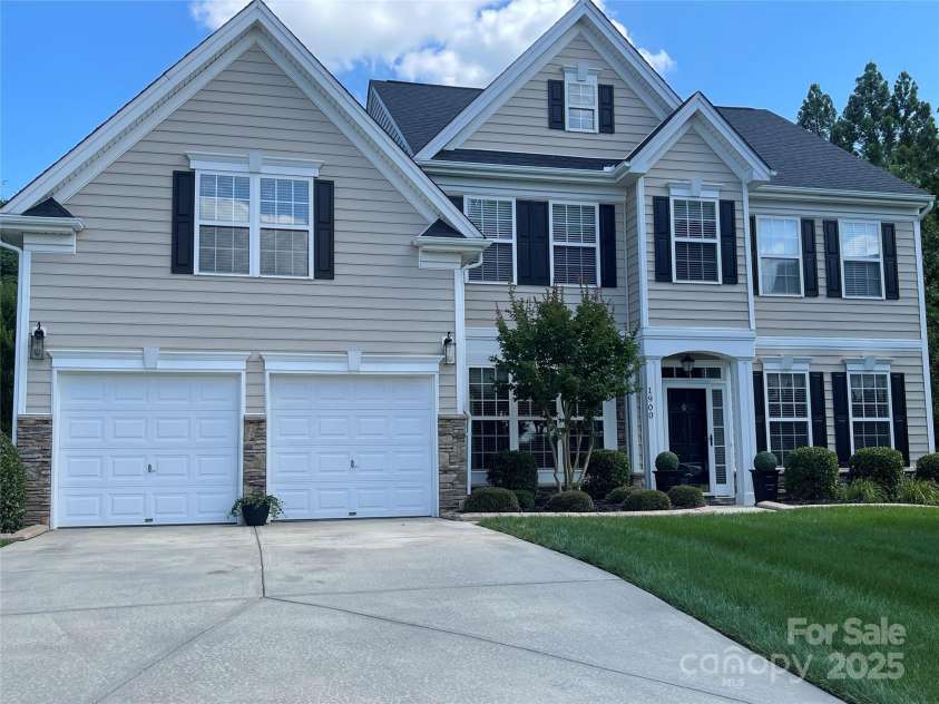 1900 Birchbrook Court, Harrisburg, NC 28075.  MLS# CAR4252283, YatesRealty ID 11980. 