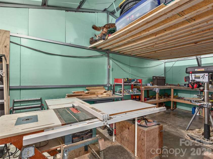 114 Gateway Cove, Canton, NC 28716.  MLS# CAR4361350, YatesRealty ID 11981. 