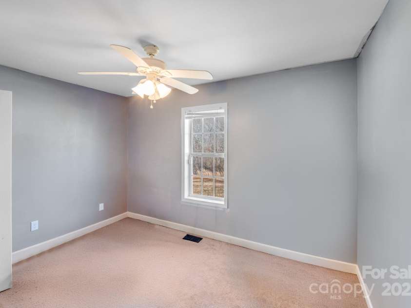 150 Windmill Court, Harmony, NC 28634.  MLS# CAR4207753, YatesRealty ID 11981. 