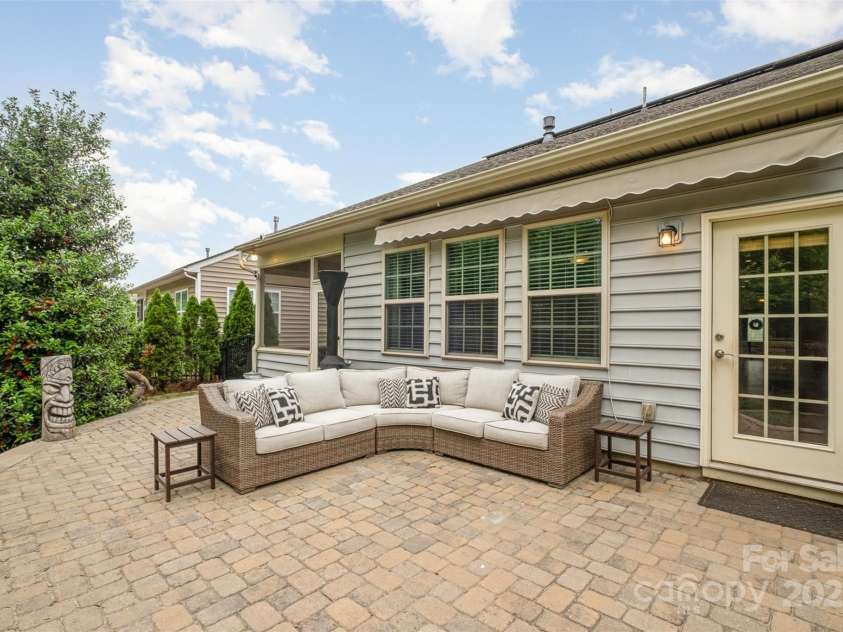2158 Winhall Road, Fort Mill, SC 29715.  MLS# CAR4249370, YatesRealty ID 11982. 