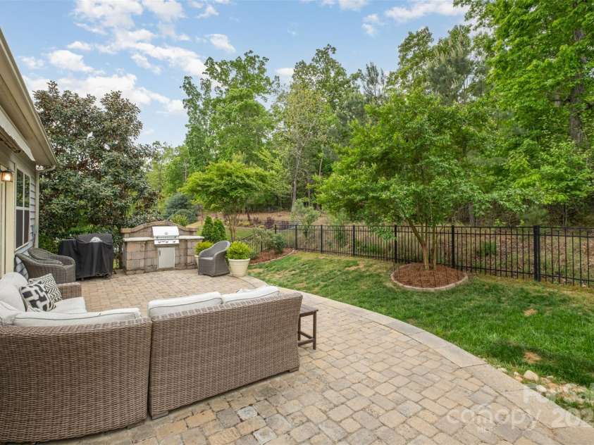 2158 Winhall Road, Fort Mill, SC 29715.  MLS# CAR4249370, YatesRealty ID 11982. 