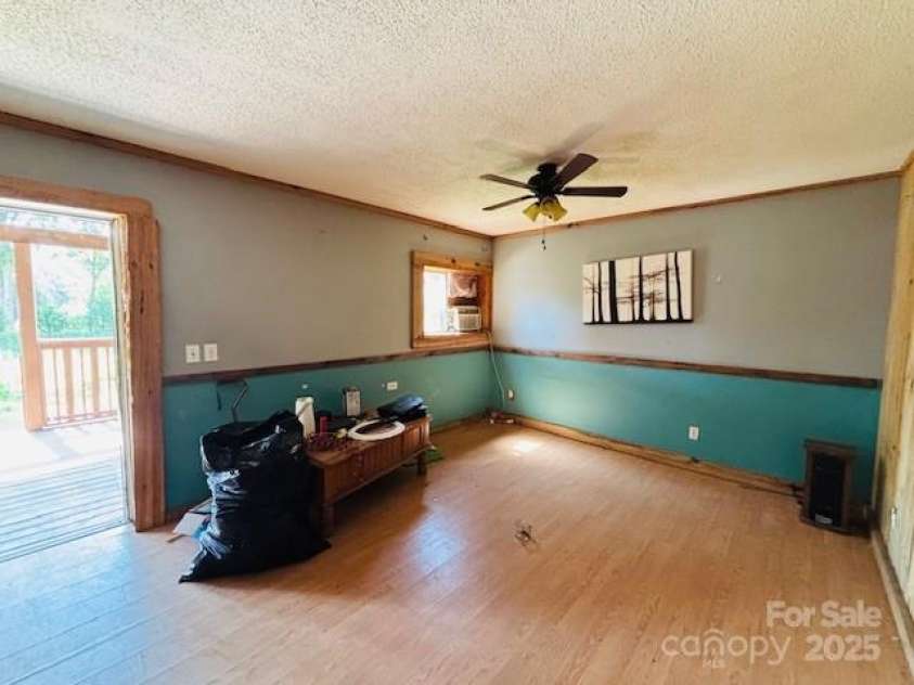 198 Morningside Drive, Ellenboro, NC 28040.  MLS# CAR4278338, YatesRealty ID 11985. 