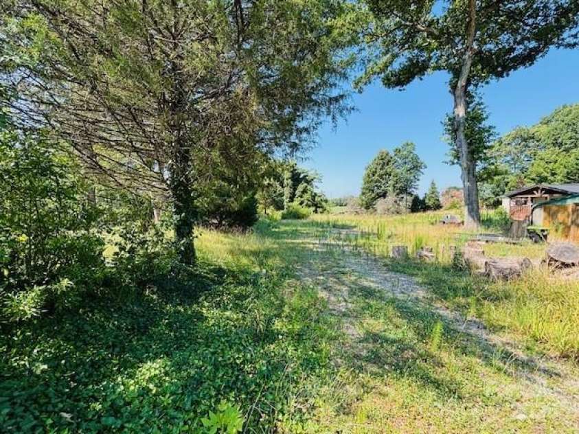 198 Morningside Drive, Ellenboro, NC 28040.  MLS# CAR4278338, YatesRealty ID 11985. 