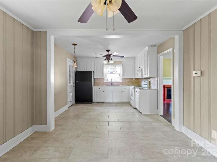 2721 Albany Lane, Charlotte, NC 28205.  MLS# CAR4245980, YatesRealty ID 11985. Kitchen/Room that can be converted to a bedroom