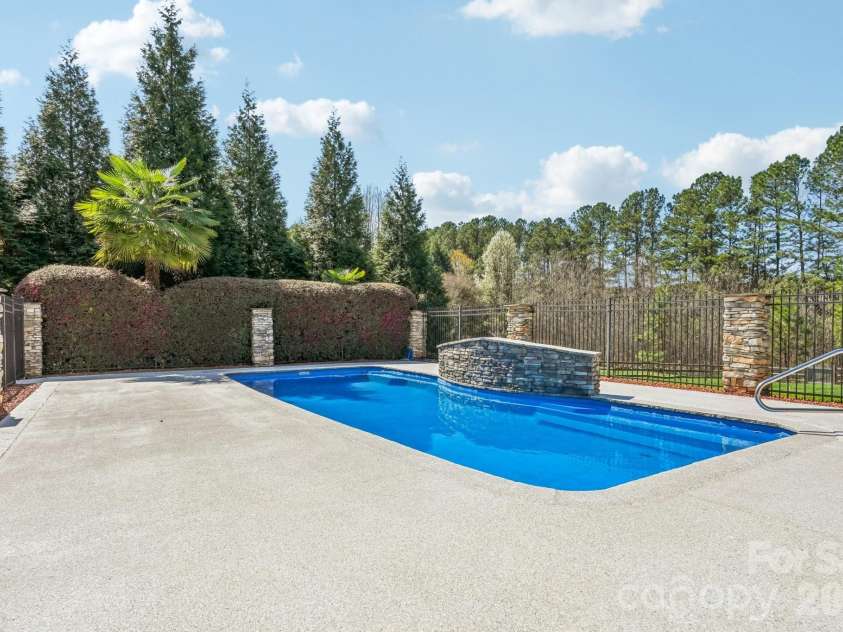 123 Palos Verde Drive, Mooresville, NC 28117.  MLS# CAR4343991, YatesRealty ID 11986. 
