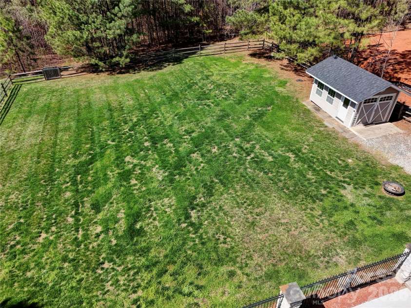 123 Palos Verde Drive, Mooresville, NC 28117.  MLS# CAR4343991, YatesRealty ID 11986. 
