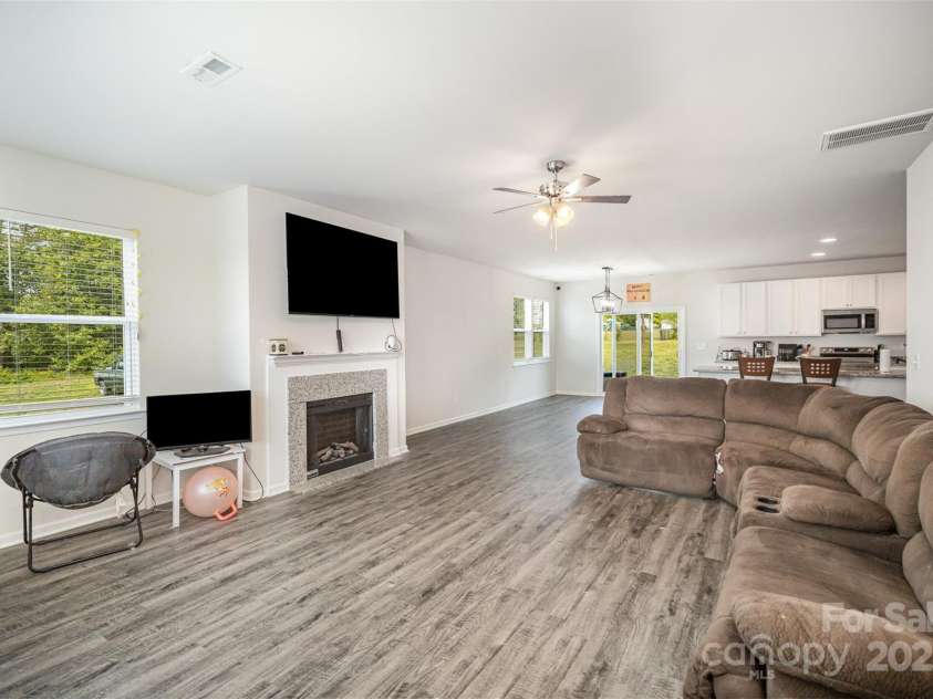 1436 Yellowstone Court, Gastonia, NC 28054.  MLS# CAR4241727, YatesRealty ID 11987. 