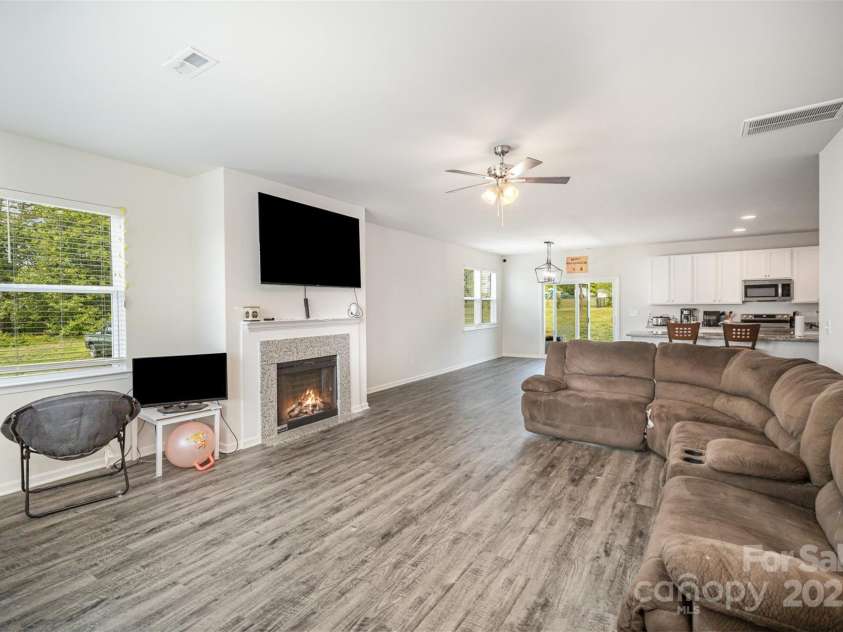 1436 Yellowstone Court, Gastonia, NC 28054.  MLS# CAR4241727, YatesRealty ID 11987. 