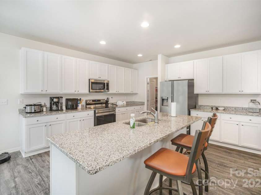 1436 Yellowstone Court, Gastonia, NC 28054.  MLS# CAR4241727, YatesRealty ID 11987. 