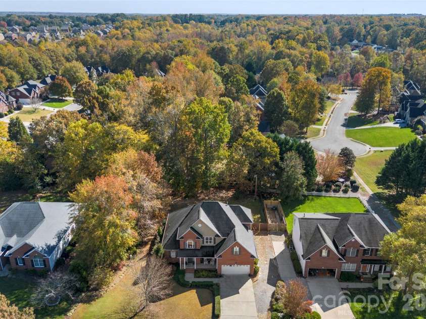 2618 Firethorn Court, Gastonia, NC 28056.  MLS# CAR4341246, YatesRealty ID 11988. 