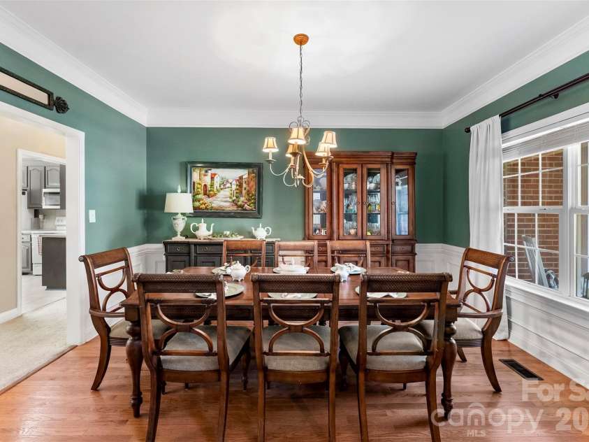 2618 Firethorn Court, Gastonia, NC 28056.  MLS# CAR4341246, YatesRealty ID 11988. Dining Room