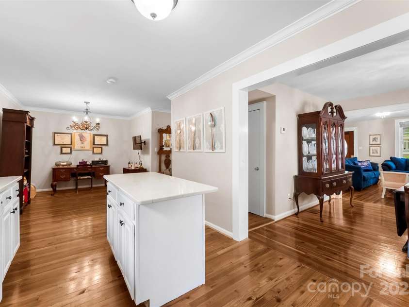 204 Elm Street, Cherryville, NC 28021.  MLS# CAR4257163, YatesRealty ID 11989. 