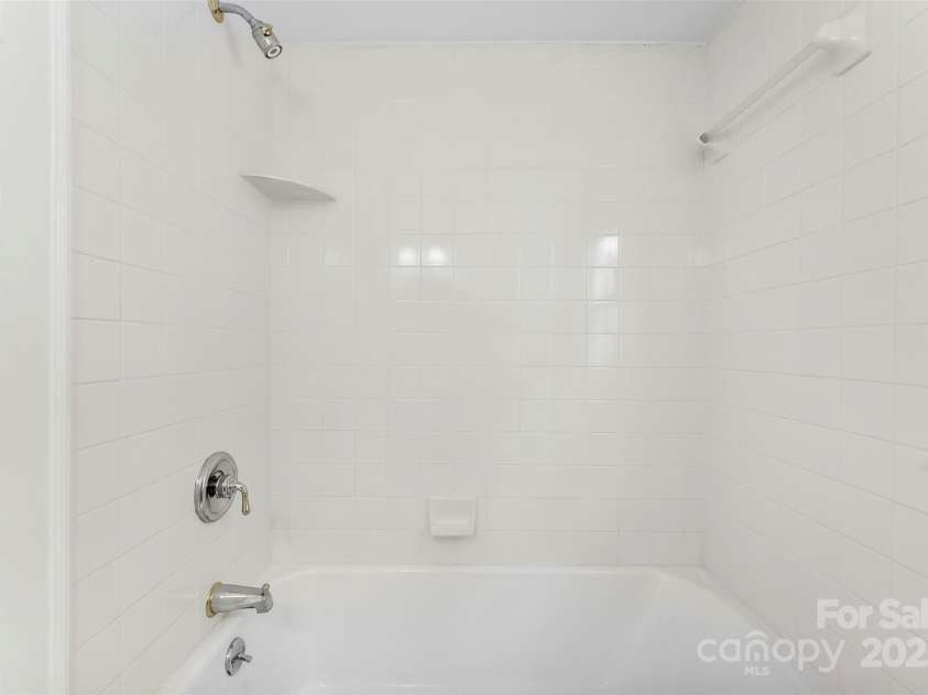 204 Elm Street, Cherryville, NC 28021.  MLS# CAR4257163, YatesRealty ID 11989. 