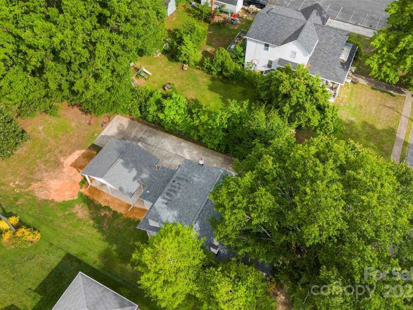204 Elm Street, Cherryville, NC 28021.  MLS# CAR4257163, YatesRealty ID 11989. 