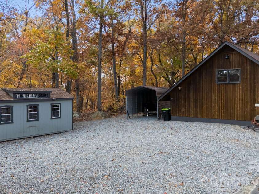 598 Mountain Shore Drive, Denton, NC 27239.  MLS# CAR4321373, YatesRealty ID 11989. 