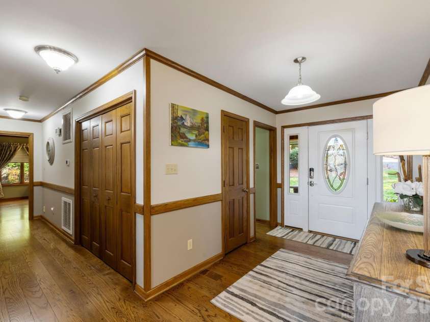 598 Mountain Shore Drive, Denton, NC 27239.  MLS# CAR4321373, YatesRealty ID 11989. 