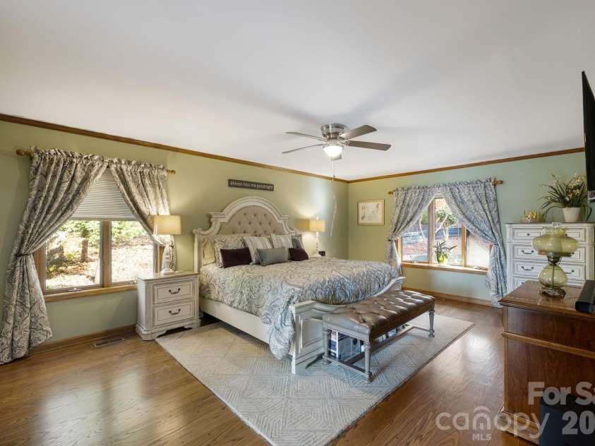 598 Mountain Shore Drive, Denton, NC 27239.  MLS# CAR4321373, YatesRealty ID 11989. 