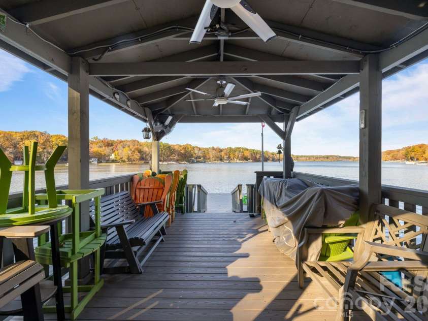 598 Mountain Shore Drive, Denton, NC 27239.  MLS# CAR4321373, YatesRealty ID 11989. 